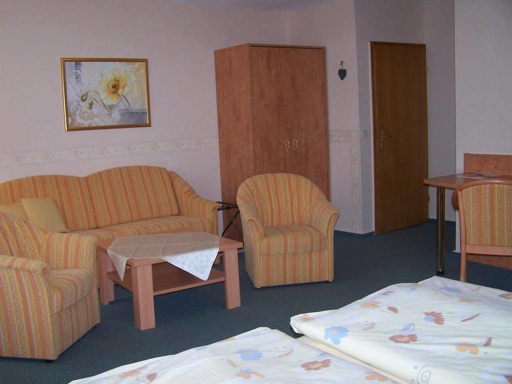 Mein Vierjahreszeiten Hotel Garni Superior Sankt Andreasberg Exterior foto